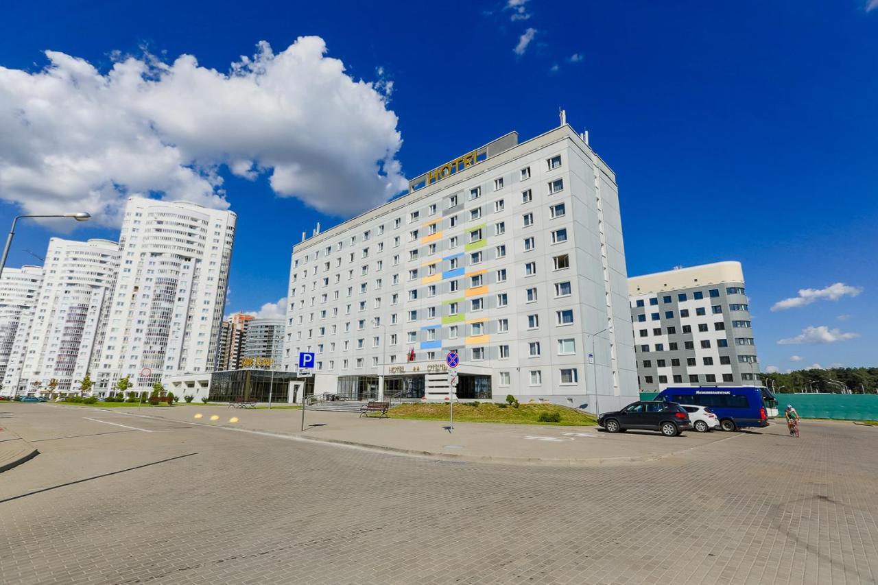 Sport Time Hotel Minsk Eksteriør bilde