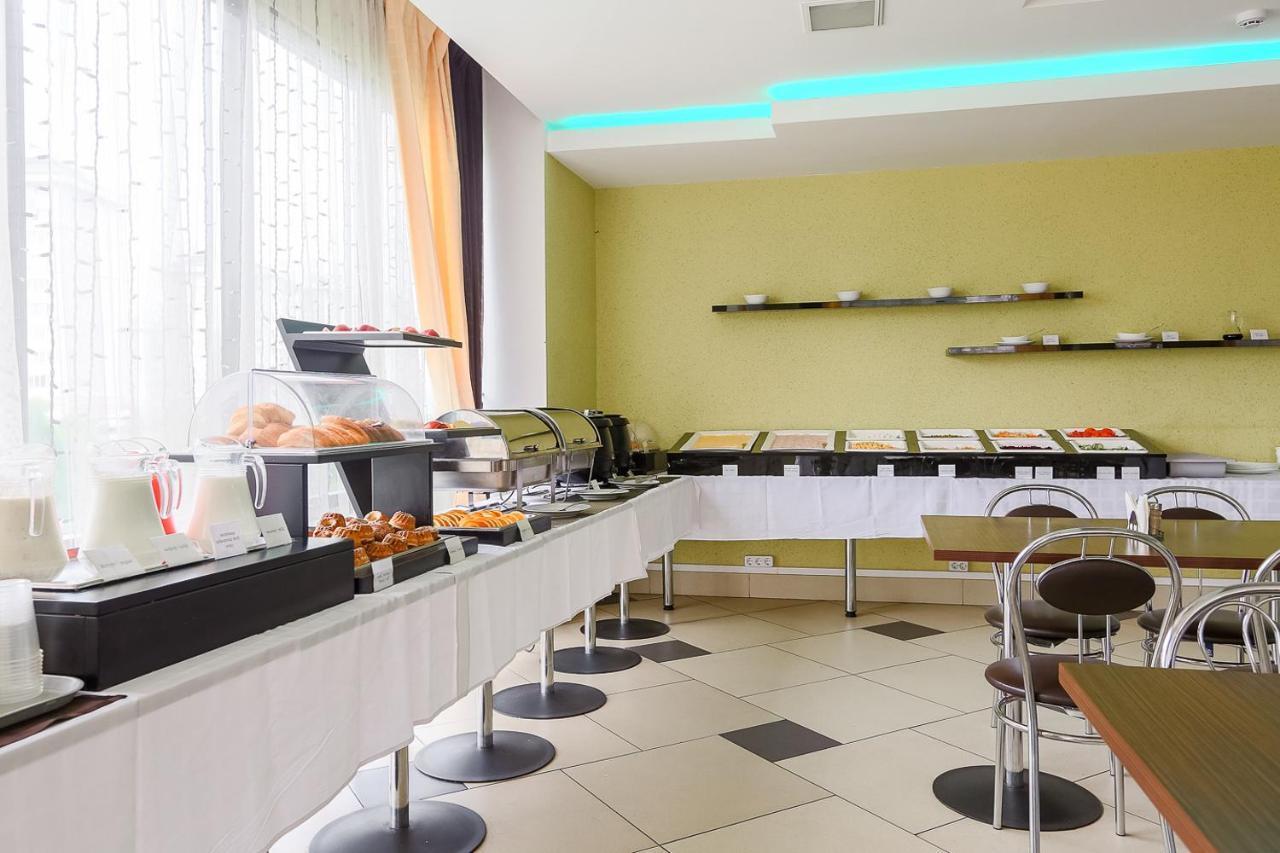 Sport Time Hotel Minsk Eksteriør bilde